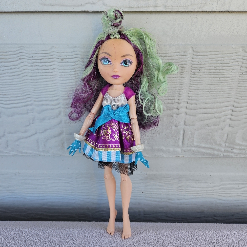 Ever After High First Chapter Madeline Hatter Doll 2013 Mattel